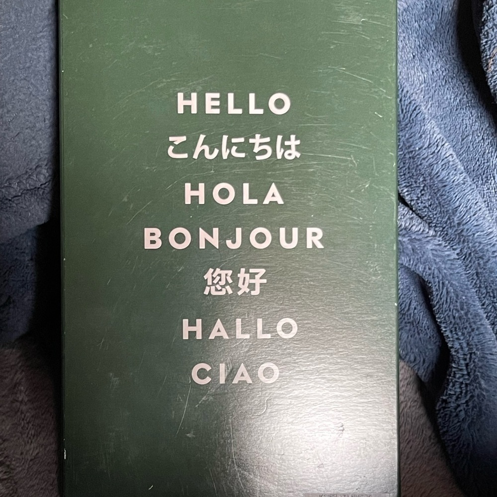 🎉Host Pick🎉Brand new, Kate Spade iPhone,11 promax and iPhone XS max phone case - Picture 2 of 2